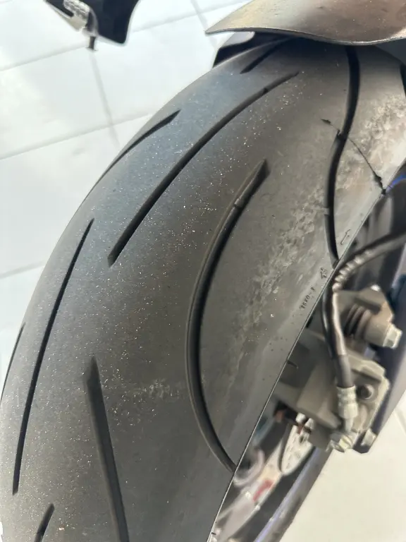 SUZUKI GSX-R 750 Srad - Foto