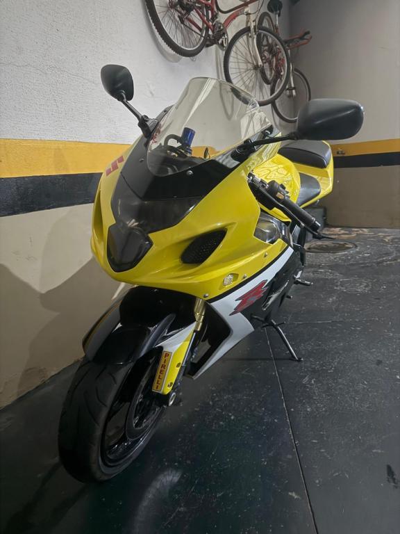 SUZUKI GSX-R 750 Srad