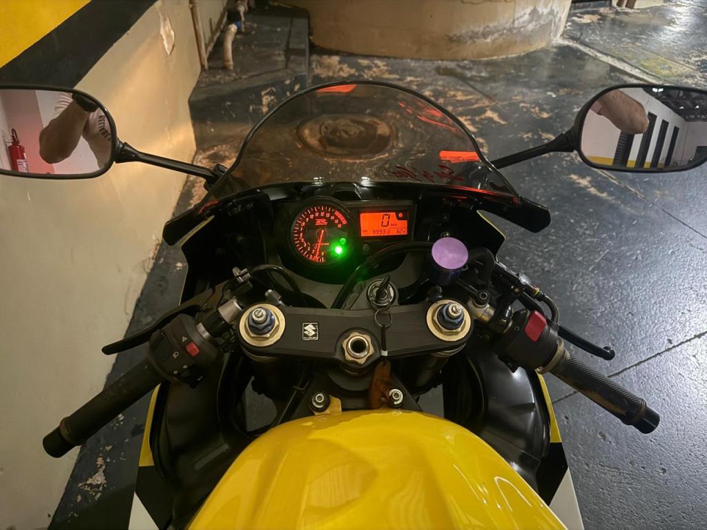 SUZUKI GSX-R 750 Srad - Foto