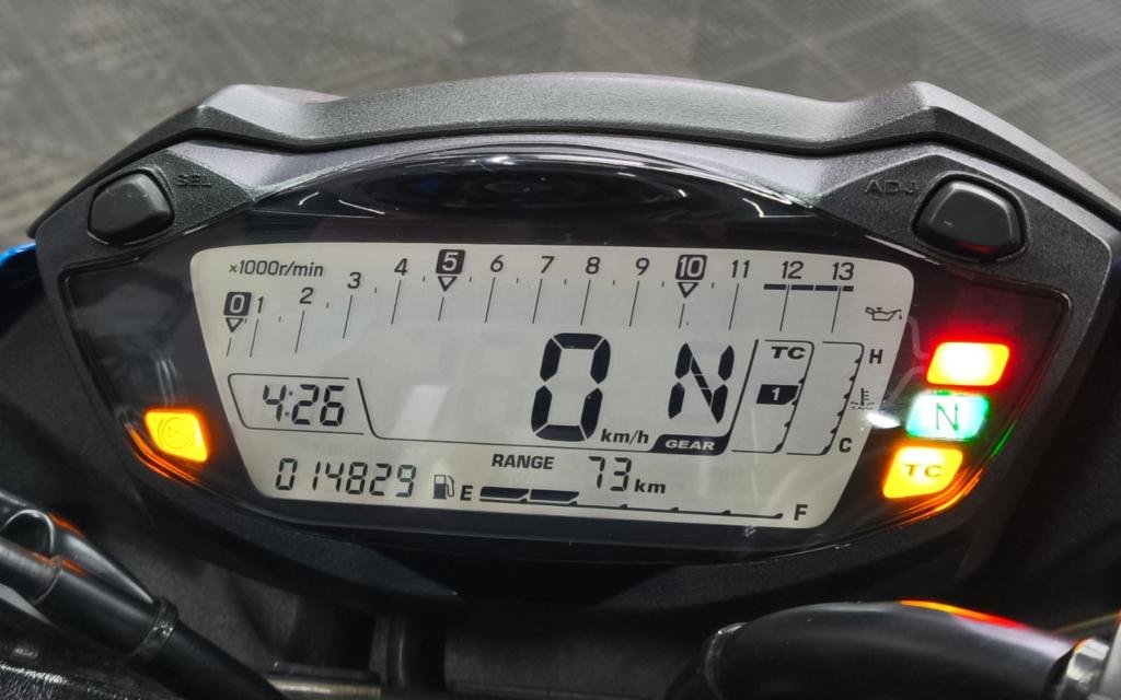 SUZUKI GSX-S 750 - Foto