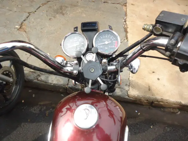 SUZUKI Intruder 125 - Foto