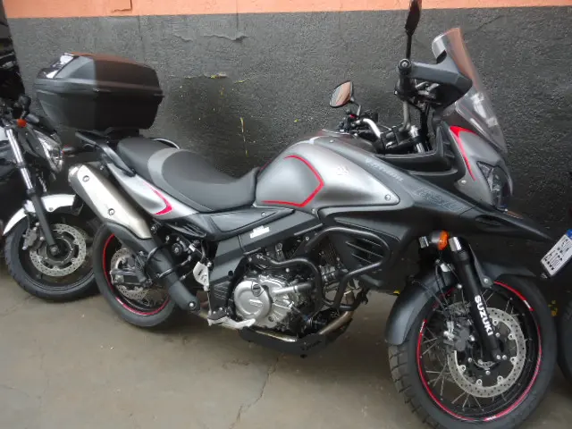 SUZUKI V-Strom DL 650