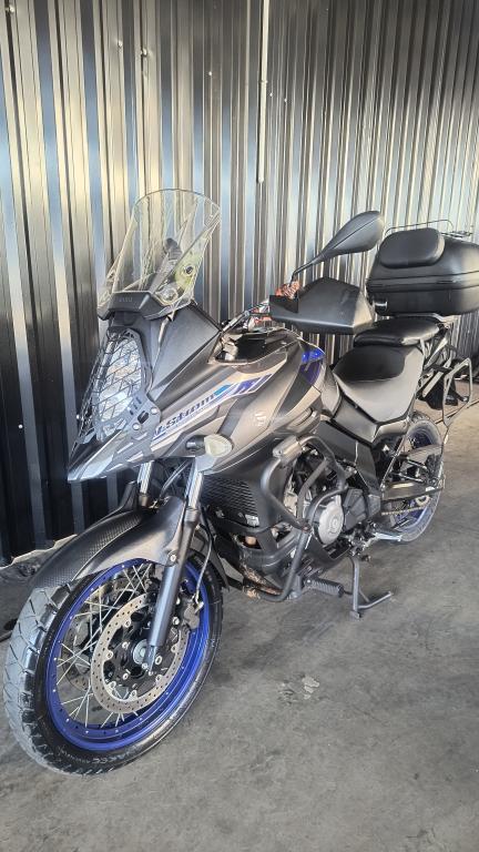 SUZUKI V-Strom DL 650