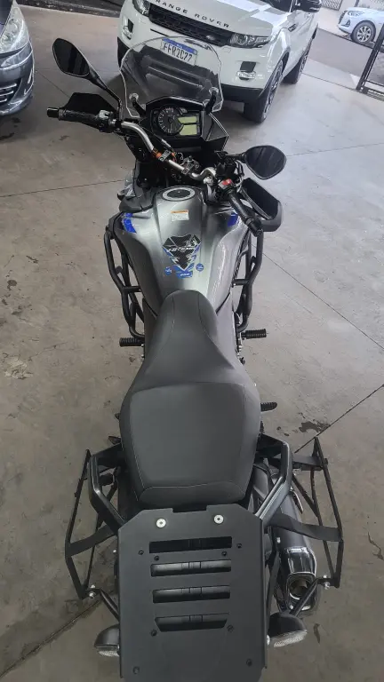 SUZUKI V-Strom DL 650 - Foto