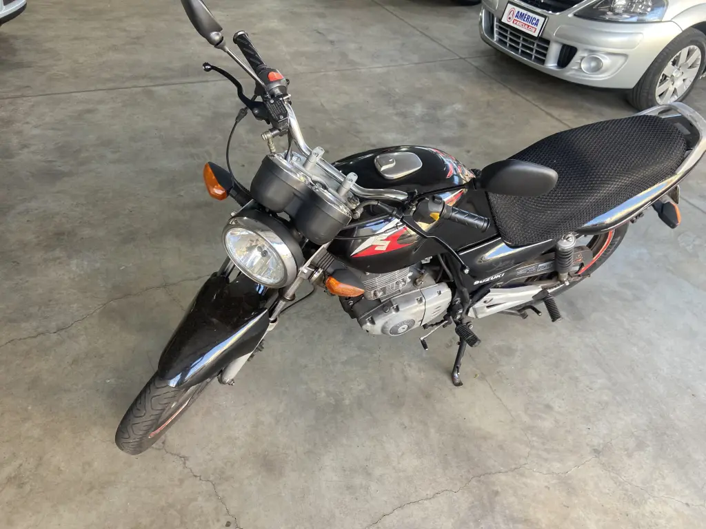 SUZUKI Yes 125 - Foto