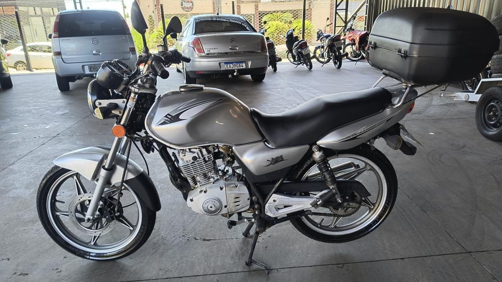 SUZUKI Yes 125 - Foto