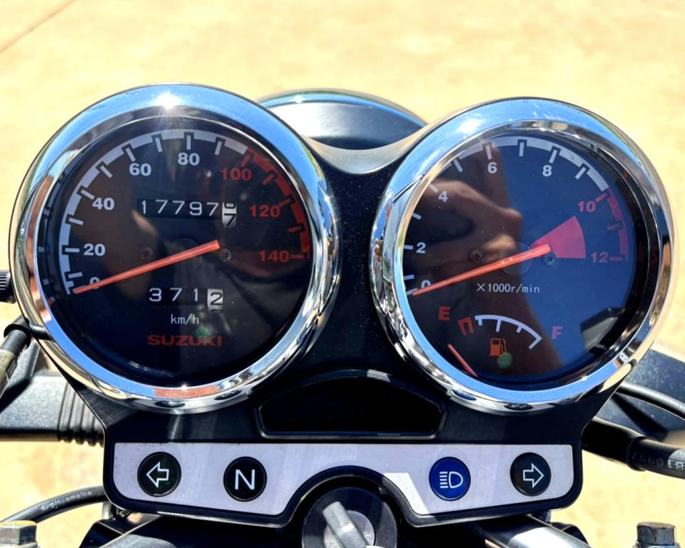 SUZUKI Yes 125 - Foto