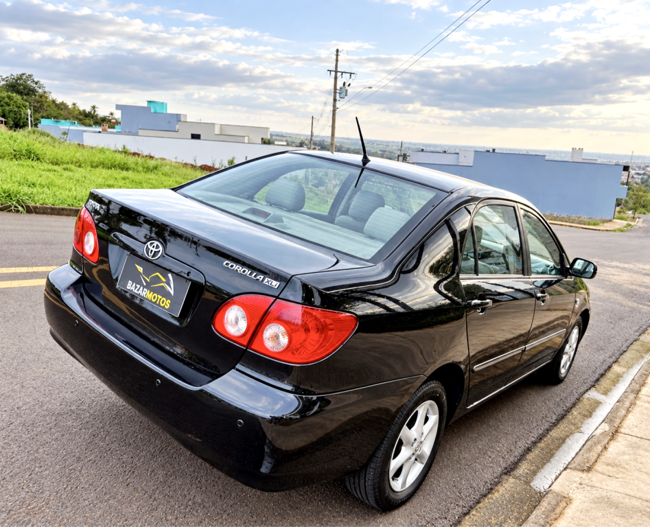 TOYOTA Corolla - Foto