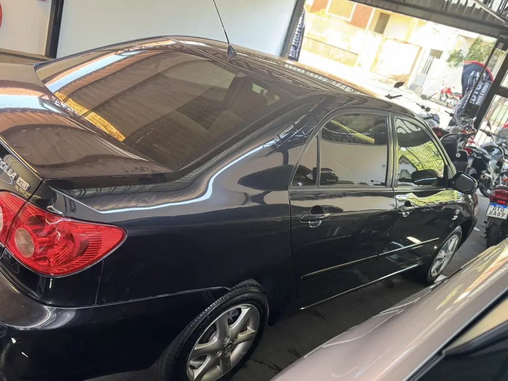 TOYOTA Corolla - Foto