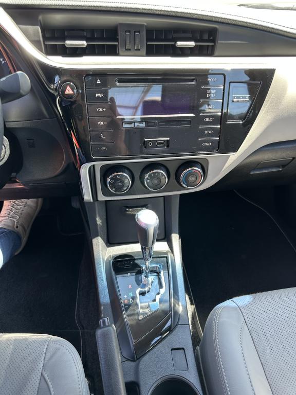 TOYOTA Corolla - Foto