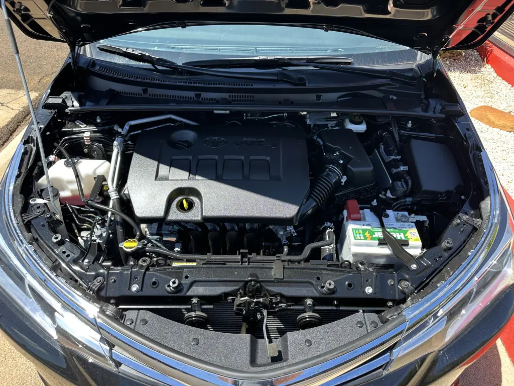 TOYOTA Corolla - Foto