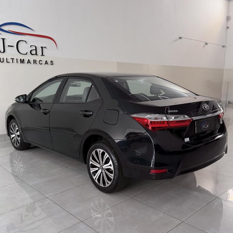 TOYOTA Corolla - Foto