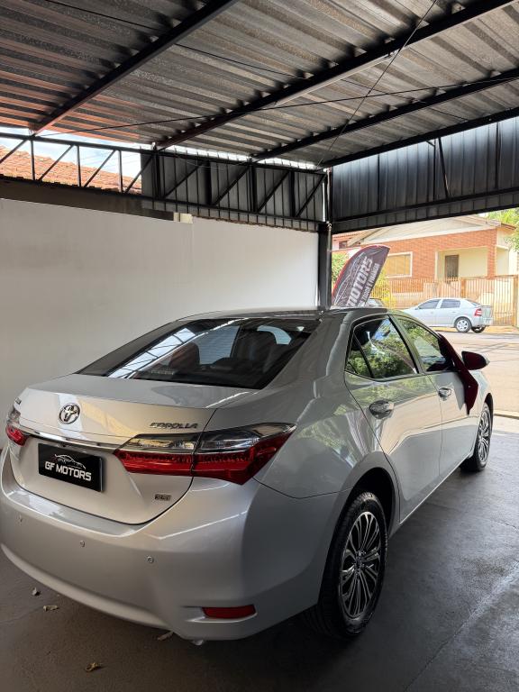 TOYOTA Corolla - Foto