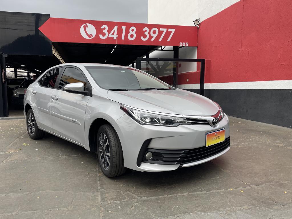 TOYOTA Corolla - Foto