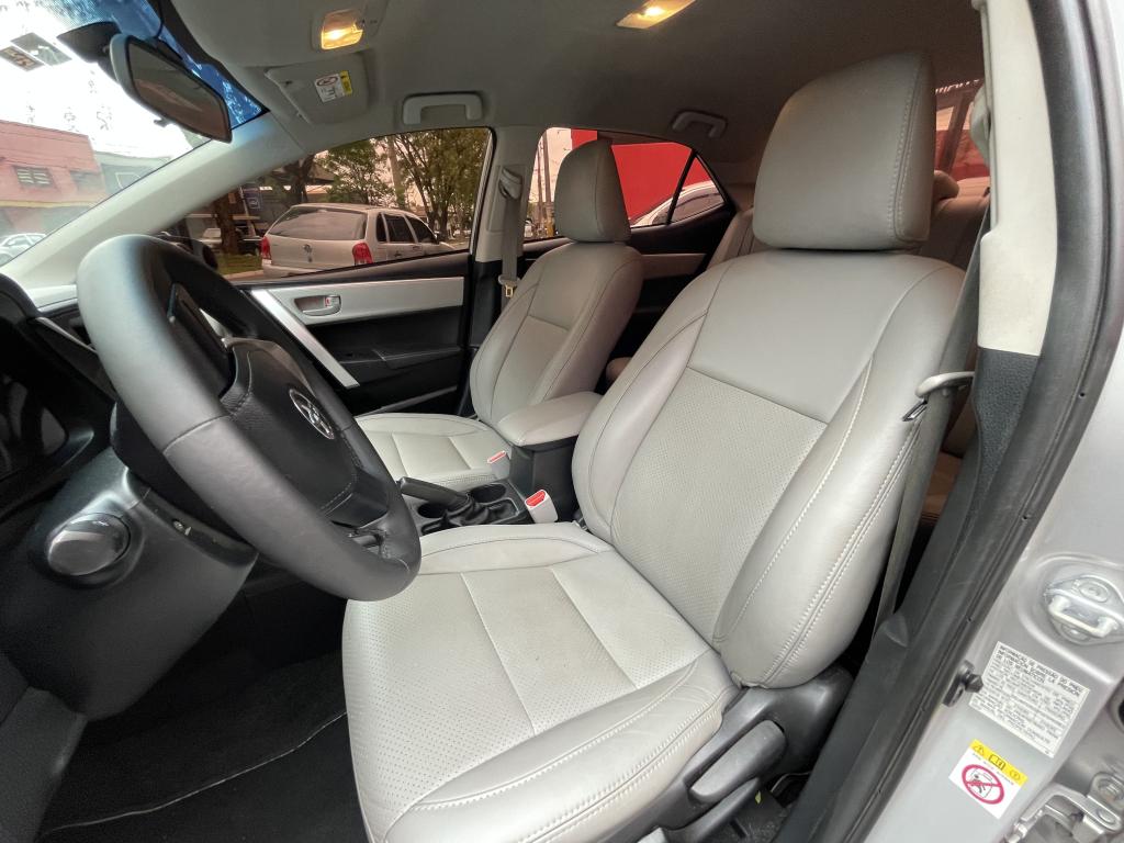 TOYOTA Corolla - Foto