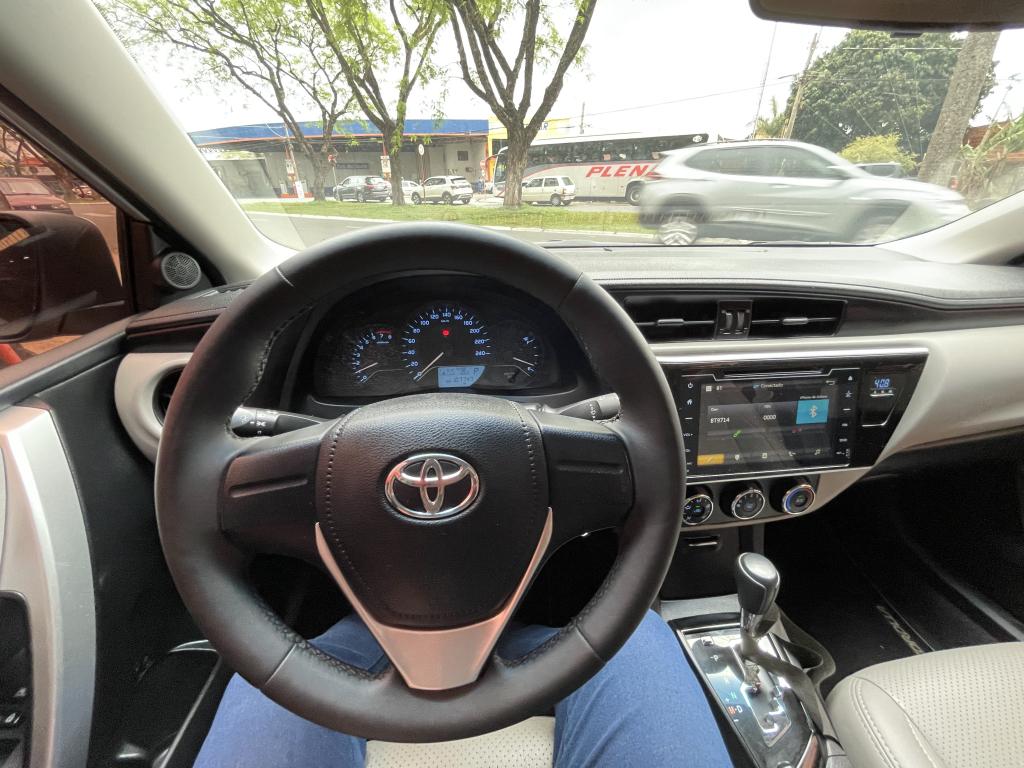 TOYOTA Corolla - Foto