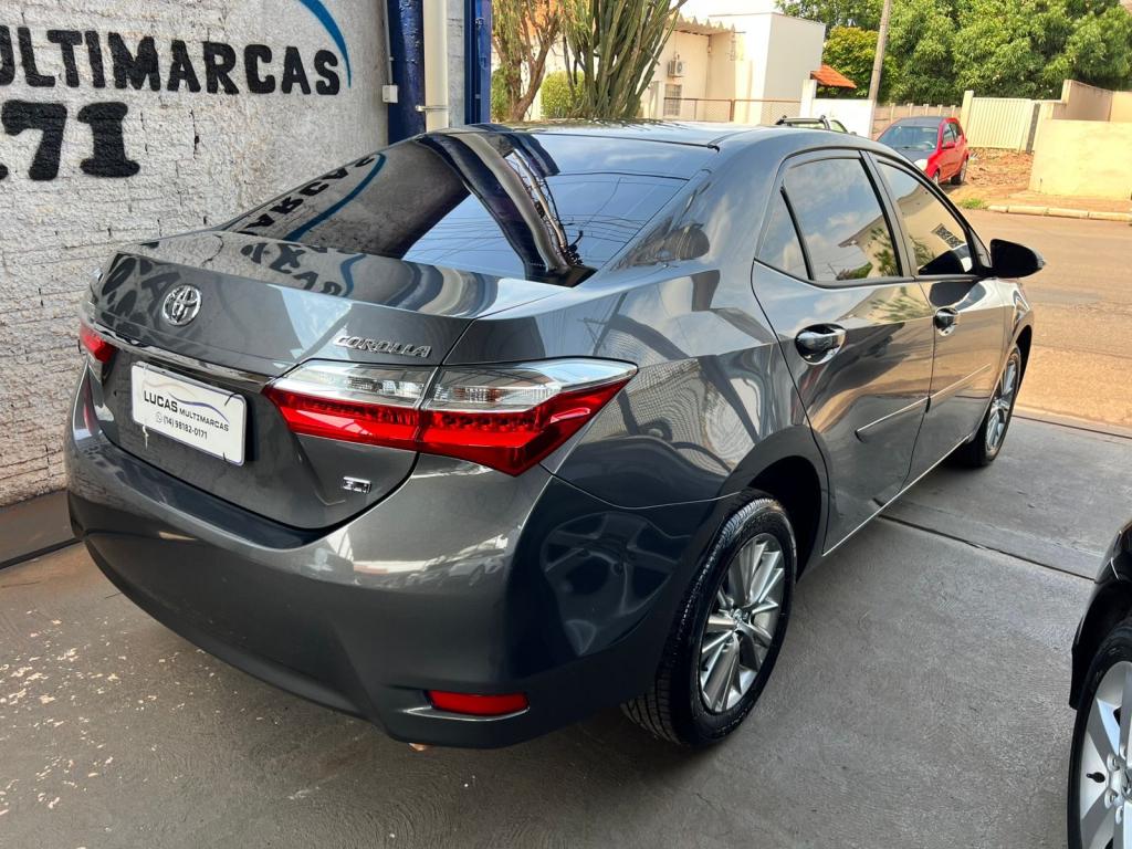 TOYOTA Corolla - Foto