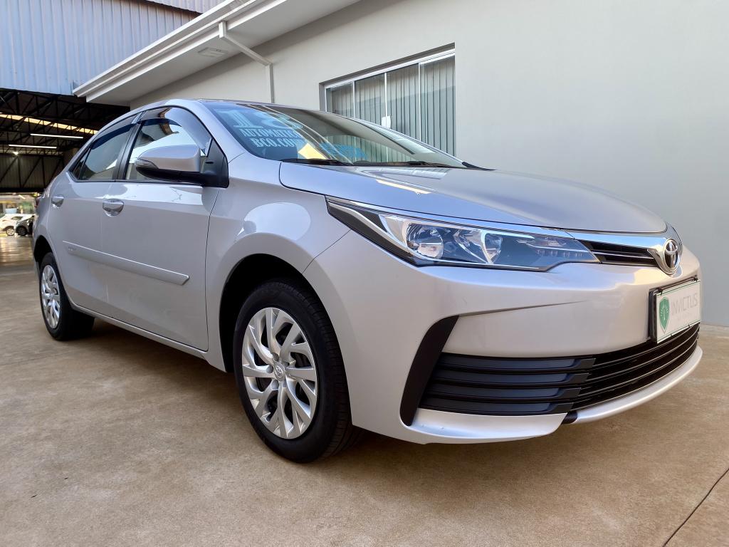 TOYOTA Corolla - Foto