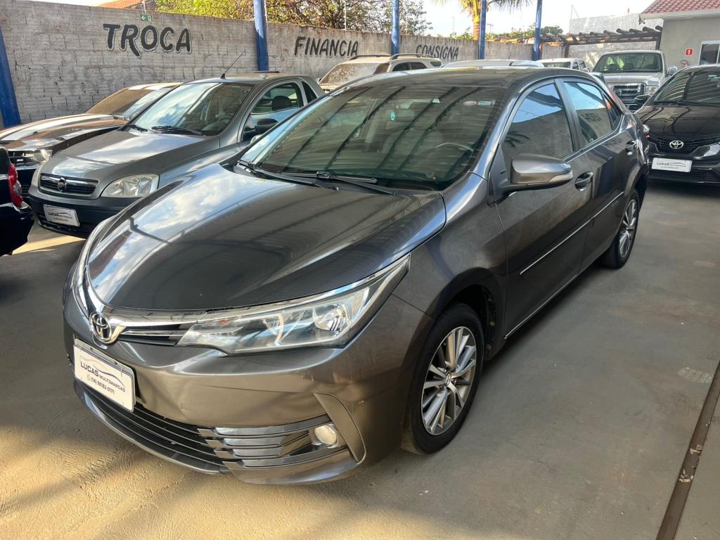 TOYOTA Corolla - Foto