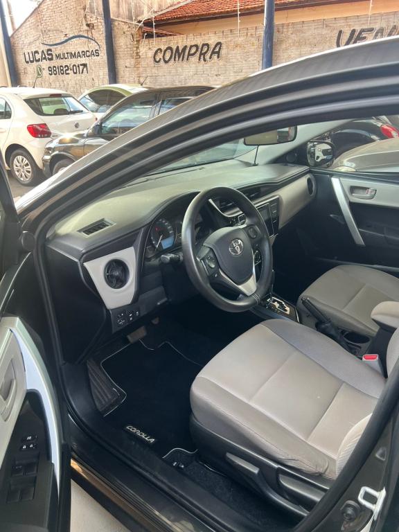 TOYOTA Corolla - Foto