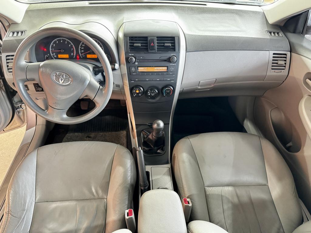 TOYOTA Corolla - Foto