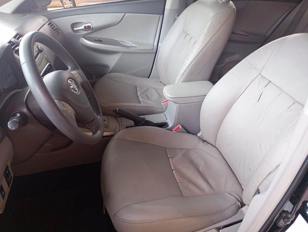 TOYOTA Corolla - Foto
