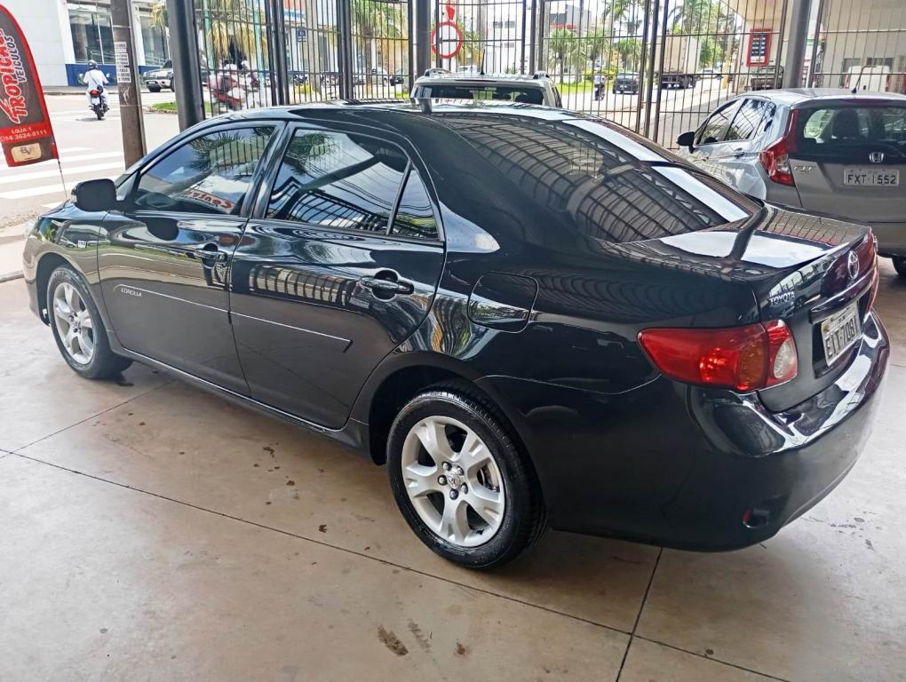 TOYOTA Corolla - Foto