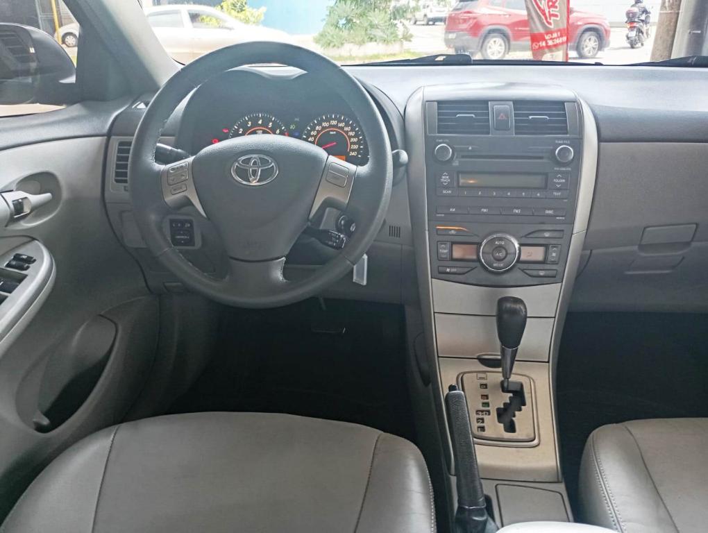 TOYOTA Corolla - Foto