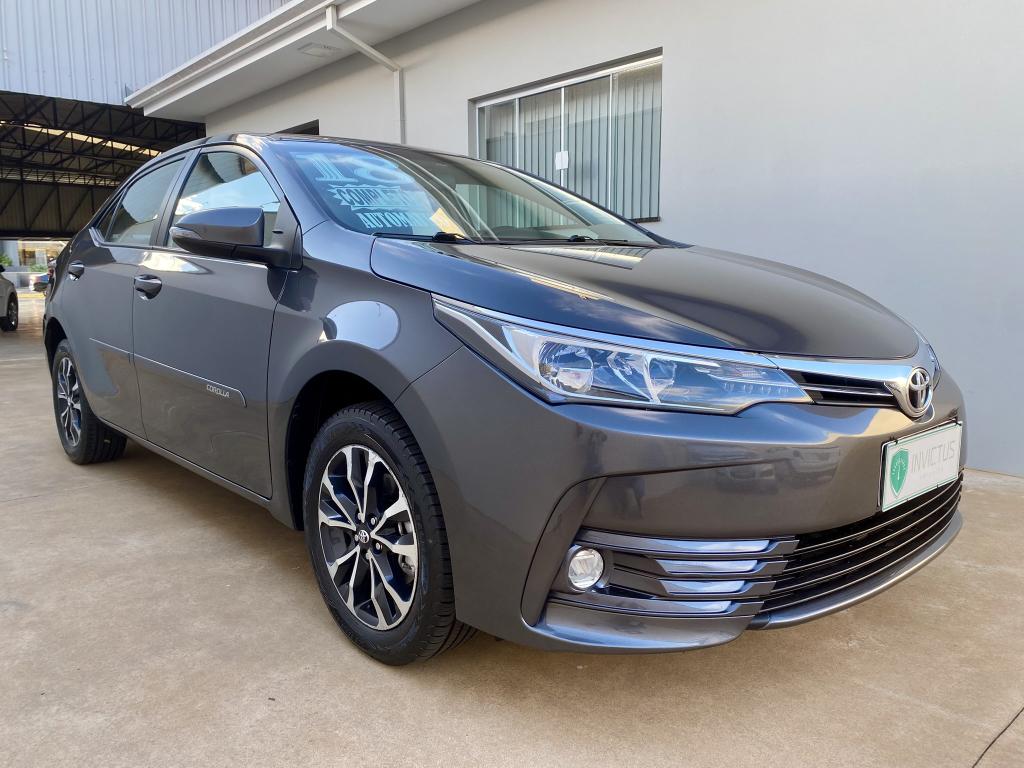 TOYOTA Corolla - Foto