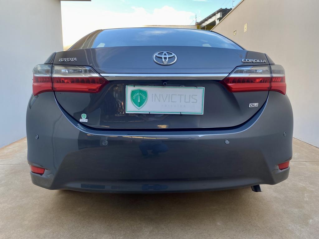 TOYOTA Corolla - Foto