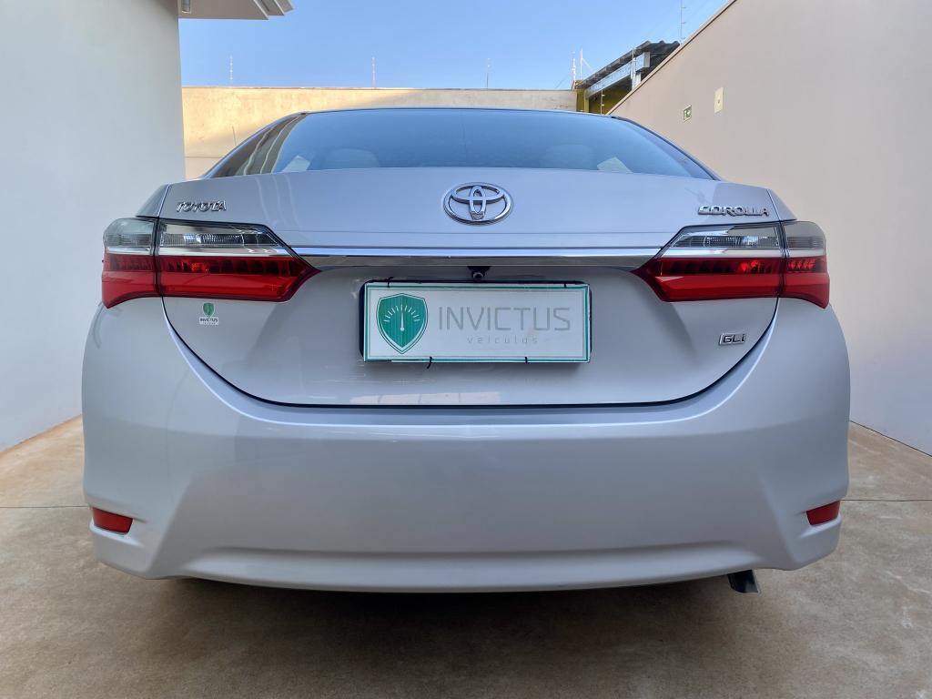 TOYOTA Corolla - Foto