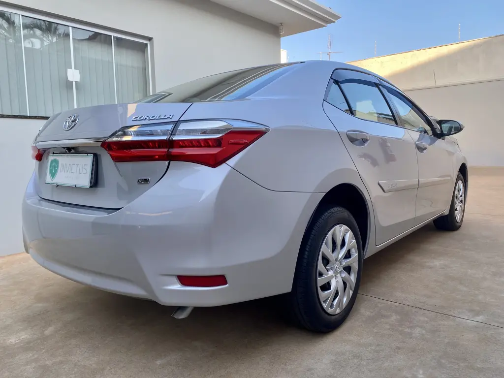 TOYOTA Corolla - Foto