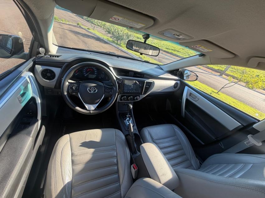 TOYOTA Corolla - Foto