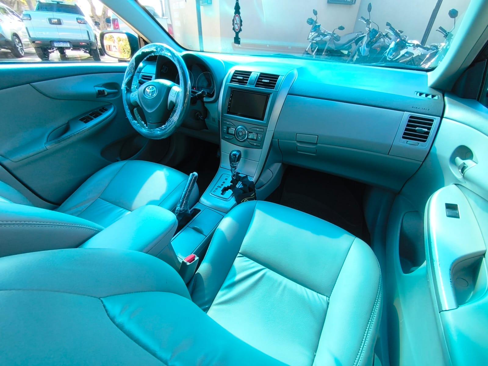 TOYOTA Corolla - Foto