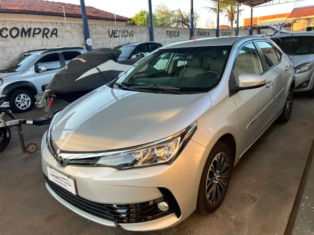 TOYOTA Corolla - Foto