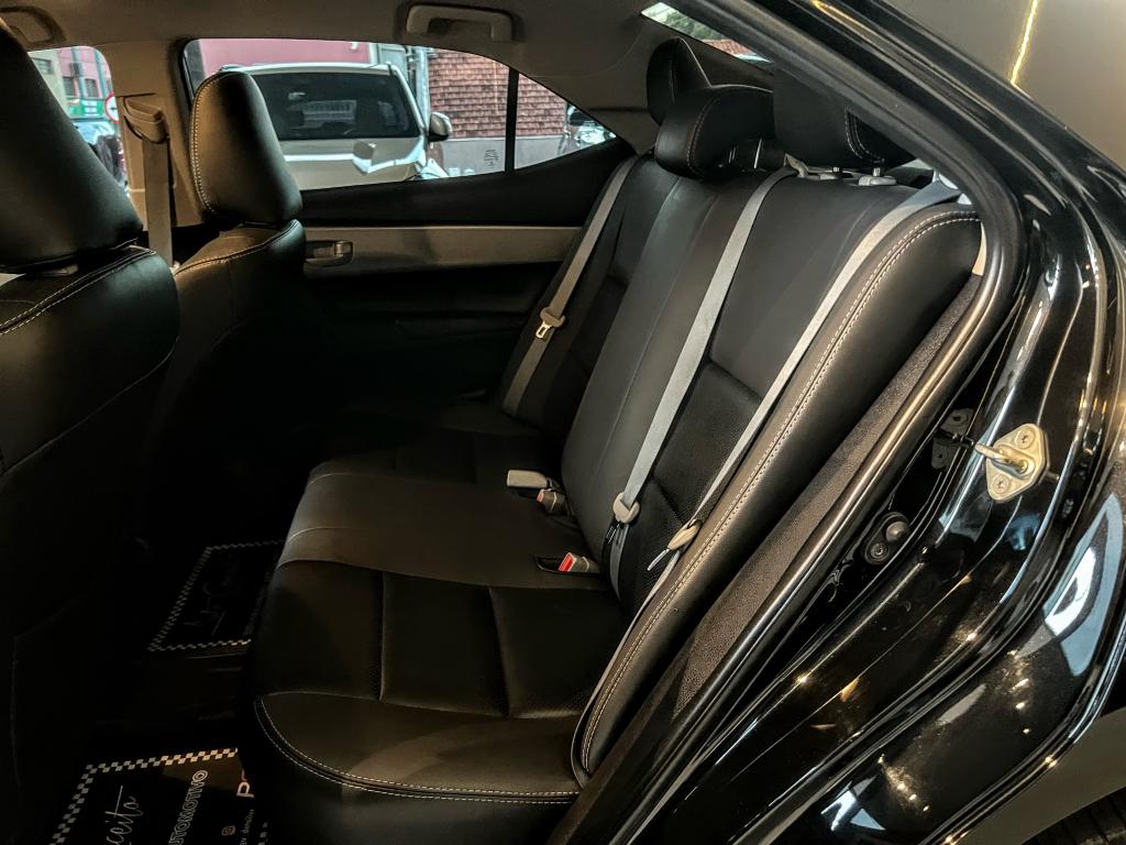 TOYOTA Corolla - Foto