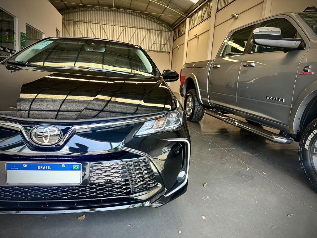 TOYOTA Corolla - Foto