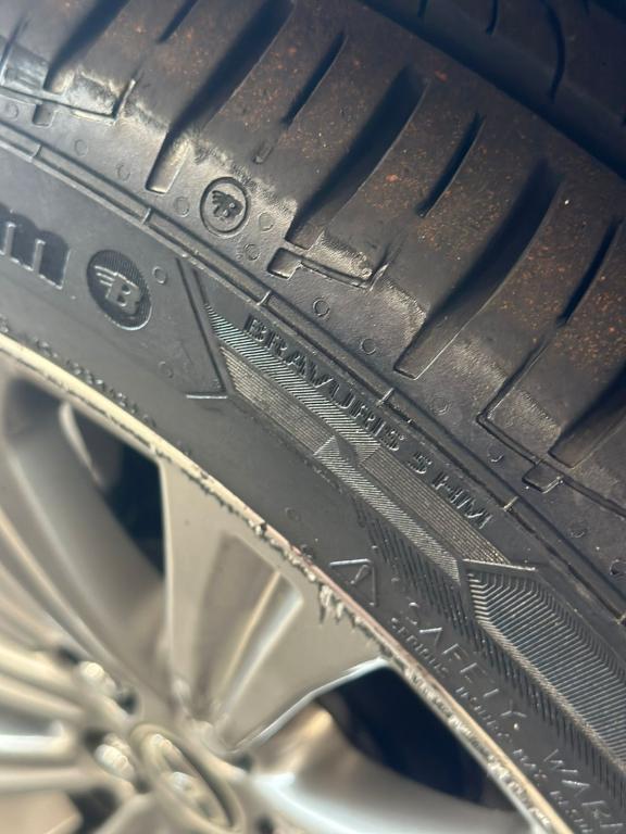 TOYOTA Corolla - Foto