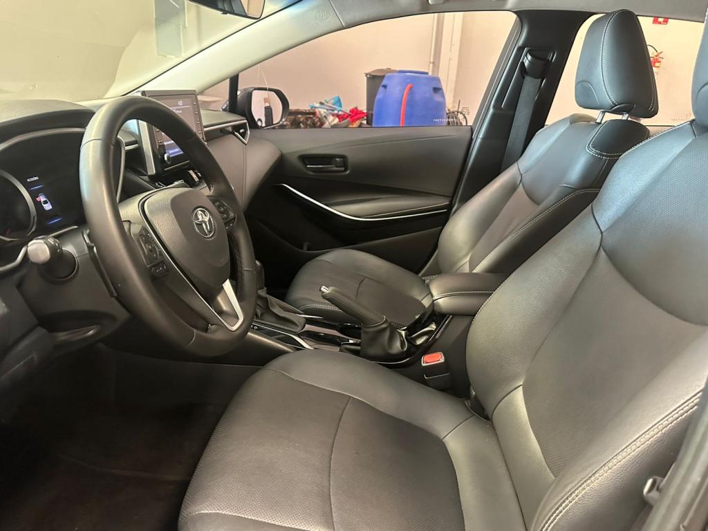 TOYOTA Corolla - Foto