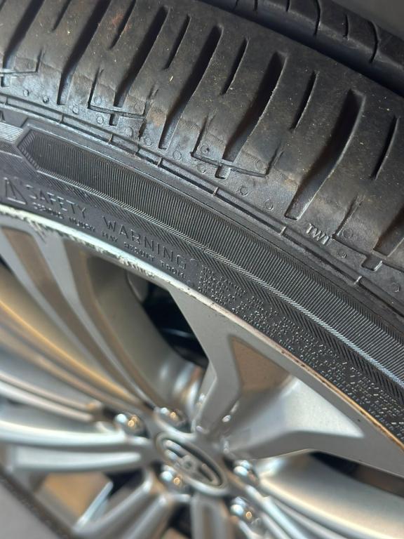 TOYOTA Corolla - Foto