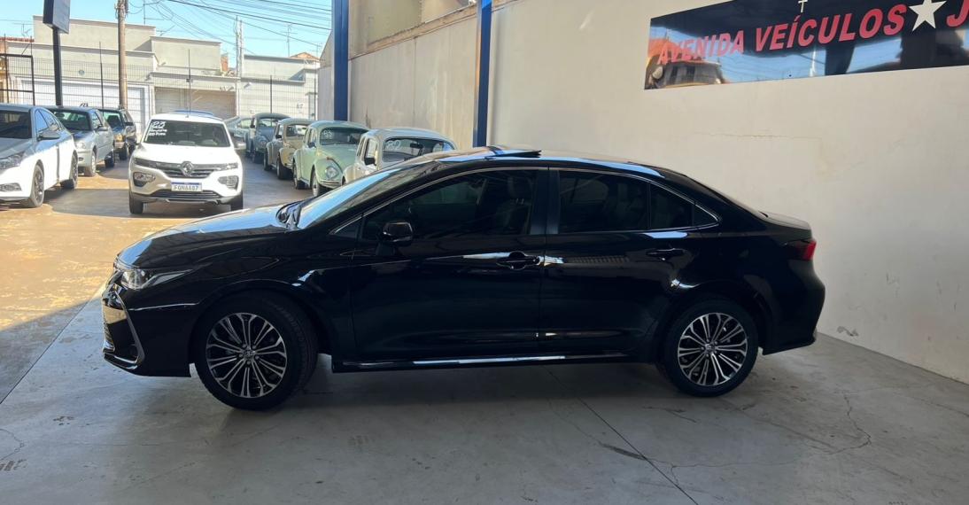 TOYOTA Corolla - Foto