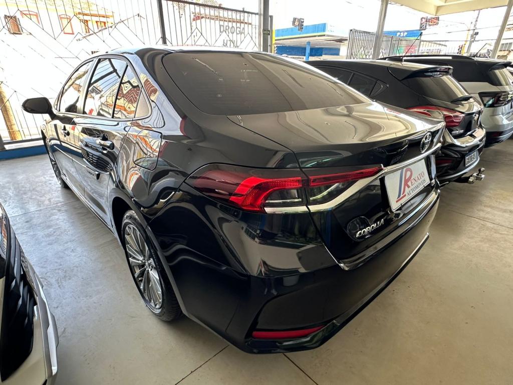 TOYOTA Corolla - Foto