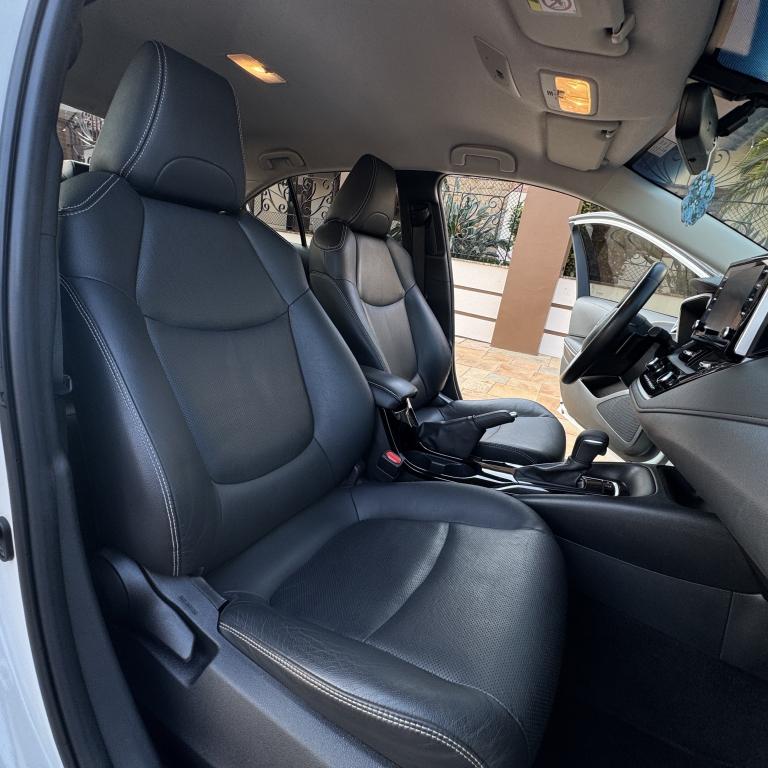 TOYOTA Corolla - Foto