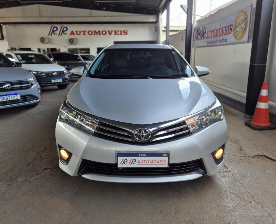 TOYOTA Corolla - Foto