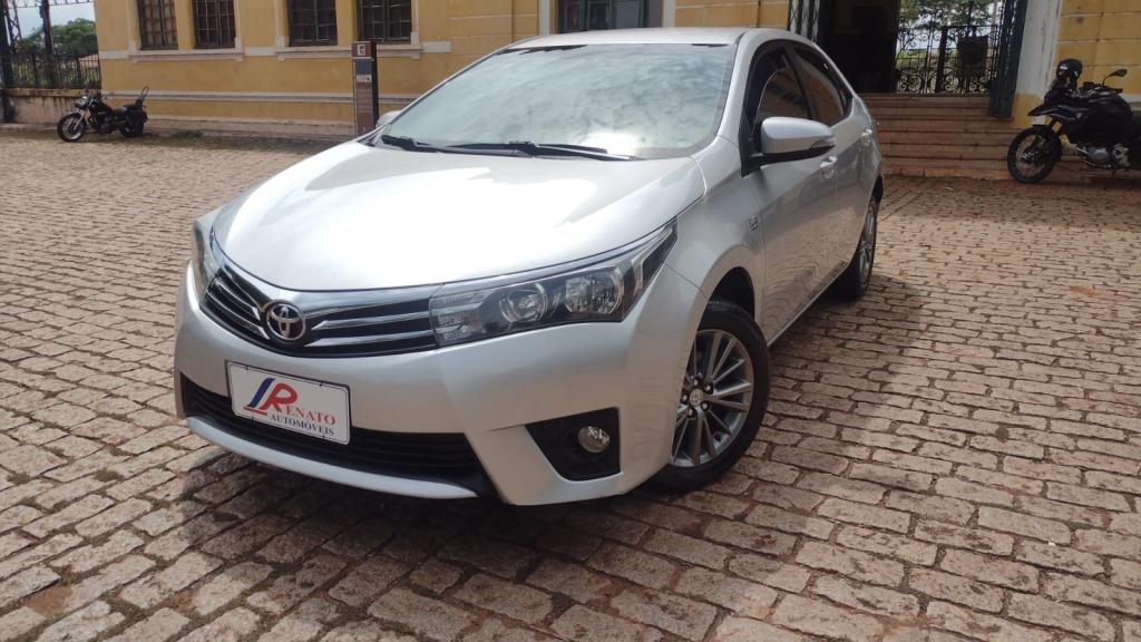 TOYOTA Corolla - Foto