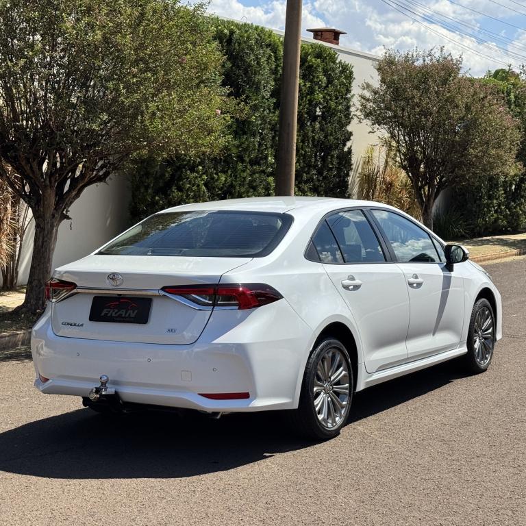 TOYOTA Corolla - Foto