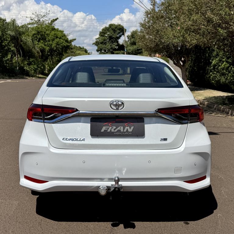 TOYOTA Corolla - Foto