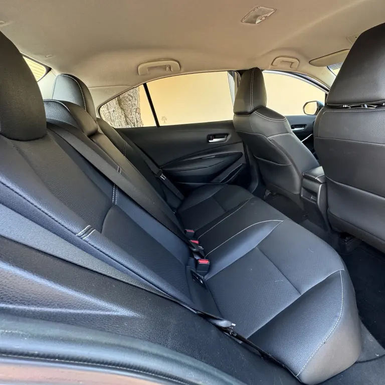 TOYOTA Corolla - Foto