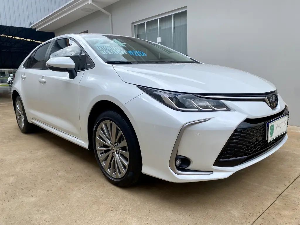 TOYOTA Corolla - Foto