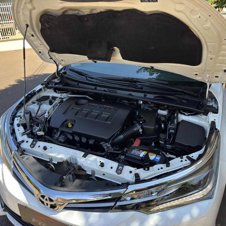 TOYOTA Corolla - Foto